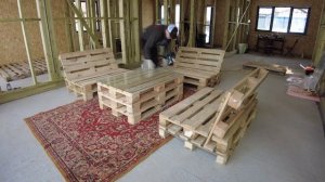 ДЕЛАЕМ МЕБЕЛЬ ИЗ ПАЛЛЕТ: получится?? Зона отдыха на даче