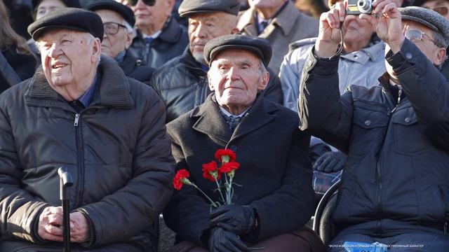 Правительство Москвы ко Дню Победы увеличило выплаты ветеранам в 2,5 раза смотреть онлайн