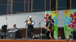 Ансамбль Завалинка. В. Булычёв и Н. Зонова г. Киров