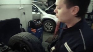 Шиномонтаж и балансировка колес на авто