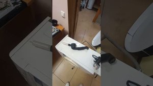 стиральная машинка не сливает.mp4