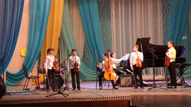 Ансамбль "Акцент"г.Астрахань.Д.Шостакович "Прелюдия",Э.Линдстром "Французский счет" смотреть онлайн