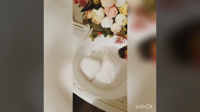 ЭФИРНОЕ МАСЛО ИЛАНГ ИЛАНГ И СОДА