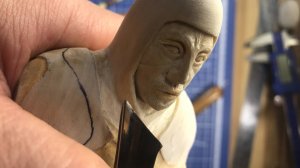 Приступил к изделию  из дерева вырезаю шахматную фигуру СЛОН (1часть как вырезать лицо в 3д )