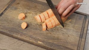 ЗАПЕЧЕННЫЕ ОВОЩИ в духовке – вкусный вегетарианский рецепт. Печеная свекла, морковь и батат