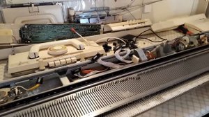 Подключение платы AYAB к вязальной машине Бразер KH-910 (Installing AYAB in Brother)