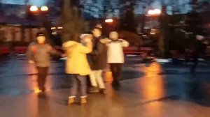 Ой чорна,си чорна!!!Танцы в парке Горького,март 2021.