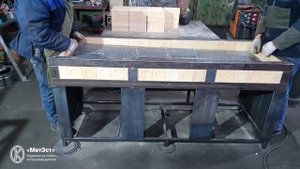 Мангал с вытяжкой для Ресторана