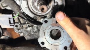 VOLVO С МОТОР d5 ЗАМЕНА ГРМ + САЛЬНИКИ