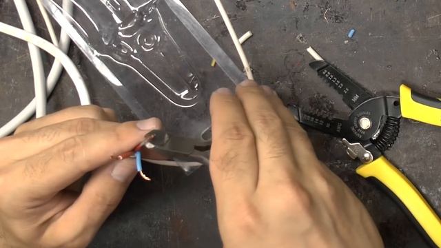 Обжим Для Наконечников и Стриппер