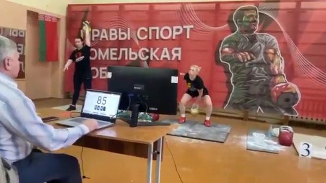 Рекорд области в рывке гири 16 кг.187  среди женщин  Щербакова Галина #рекорды #чемпион #рывокгири