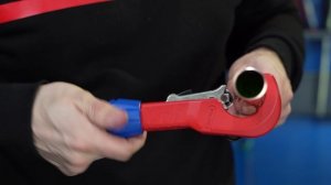 Обзор трубореза KNIPEX TubiX KN-903102SB