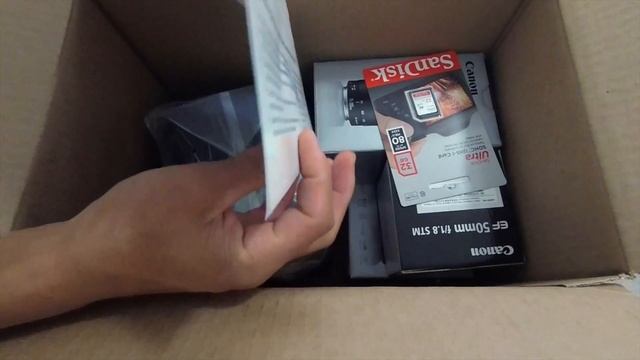 Canon EOS SL2 3 Lens Kit Bundle (Quick Look) смотреть онлайн