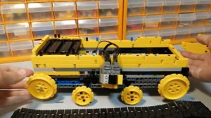 ЛЕГО ТЕХНИК ГУСЕНИЧНЫЙ ВЕЗДЕХОД НА 4 МОТОРАХ  ОБЗОР.