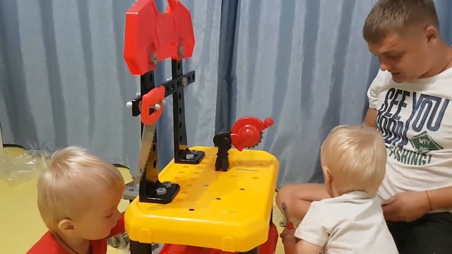 DIY Детская мастерская с набором инструментов. Игрушки для мальчиков