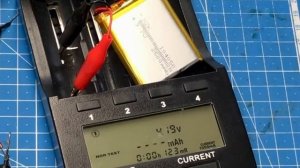 литий-полимерный аккумулятор  104050 3,7 в, 2400 мАч c AliExpress не заряжается!