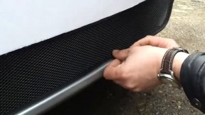 Установка защитной сетки радиатора на Lada Largus black