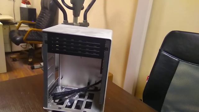 Онлайнтрейд.ру Корпус Jonsbo U1 PLUS Silver смотреть онлайн