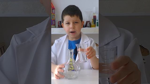 Как надуть шарик #экспериментыдлядетей #наука_ая #опытыдлядетей #физика #химия #эксперимент