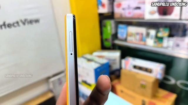 TECHNO SPARK GO 2023 LEATHER // LOW PRICE// RS.7999 ?4gb + 64gb Premium Design
