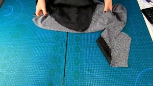 Теплое  платье прямого силуэта с вытачкой от середины переда. Мастер класс по раскрою и пошиву.mp4