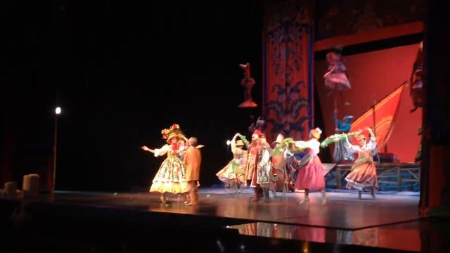 Московский театр " Театриум " . Мюзикл " Аленький цветочек " . 19 ноября 2017 г. смотреть онлайн