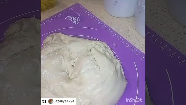 Булочки шоколадной начинкой.