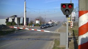 Spoorwegovergang Petrich (Петрич) (BG) // Railroad crossing // Железопътен прелез