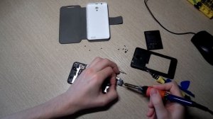 Lenovo A319 не включается и не заряжается