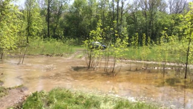 НИВА ШЕВРОЛЕ штурмует разлив смотреть онлайн