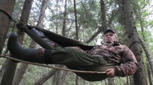 Как сделать удобный гамак из плащпалатки
