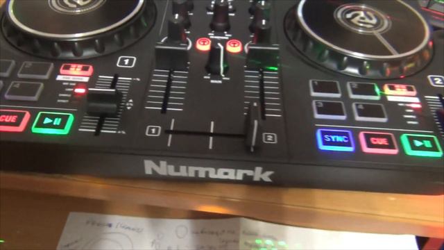NUMARK PARTYMIX II DJ контроллер. Распаковка. Обзор и Тест. смотреть онлайн