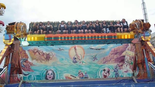 атракцион "Колорадо" смотреть онлайн