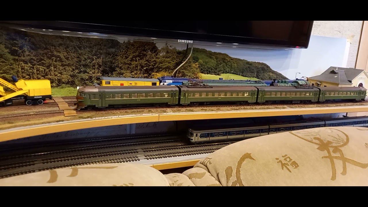 ЭР2-656 смотреть онлайн