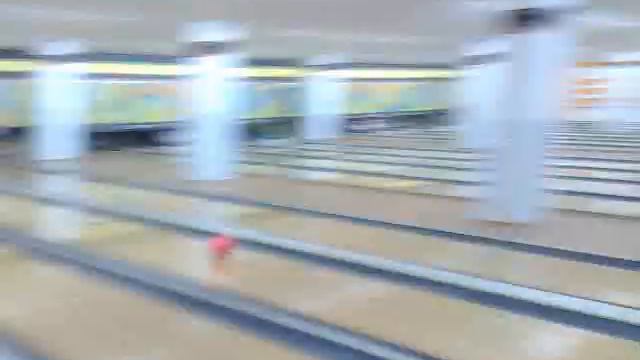 Боулинг мегамол смотреть онлайн