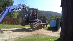 на это можно смотреть вечно ....как работает экскаватор