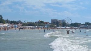 АНАПА. 22 ИЮНЯ 2022г. +26. На море тягун, люди все равно лезут в воду.