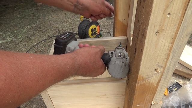 Жизнь в деревне. Варим кукурузу. Доильный станок. ВЛОГ 10 смотреть онлайн