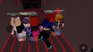 Играем в отель в роблокс пытаемся снова пройти (и получилось?)/ roblox hotel/Паша игры,PafLaiv