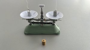 Разные массы, равные объёмы