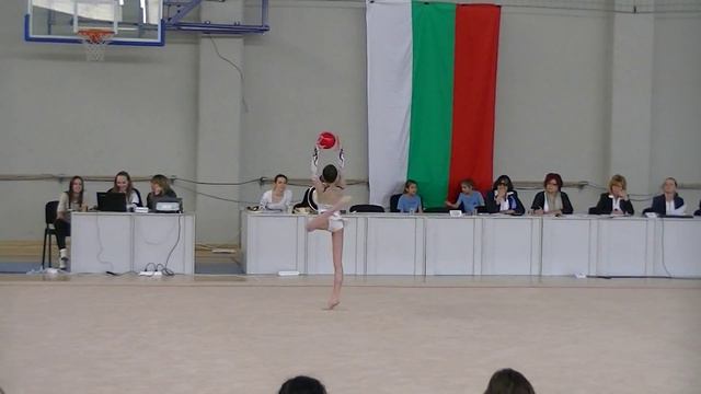 Цветелина Арсенова топка ДСВ Държавно отб. п-во 2015 смотреть онлайн