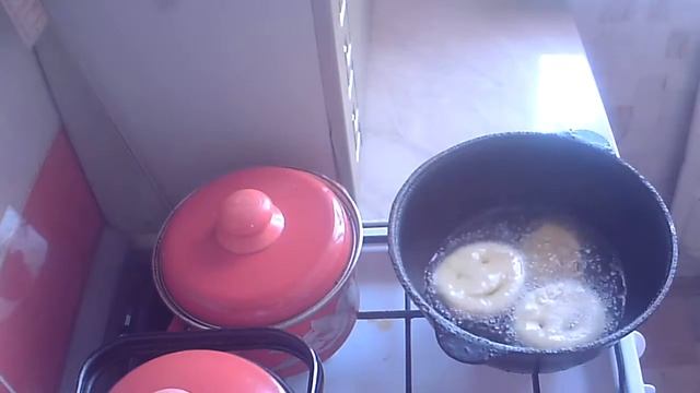 жареные смайлики из теста смотреть онлайн