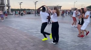Elvis Stephen - Bachata Sensual - Dani J - Quitemonos la Ropa Daniel y Desiree #bachata #song #vide