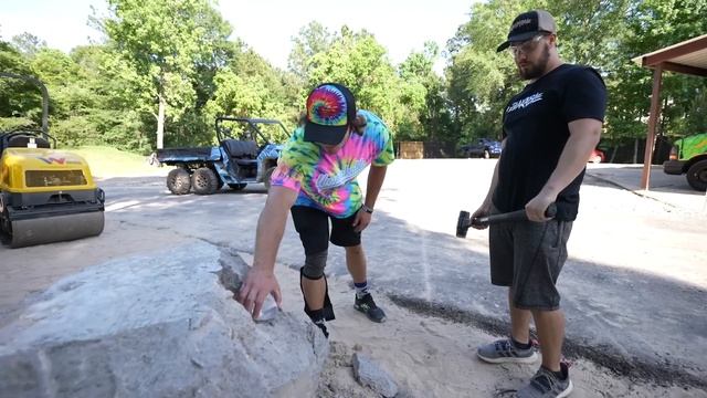 Minecraft, But I Dig Down In Real Life смотреть онлайн