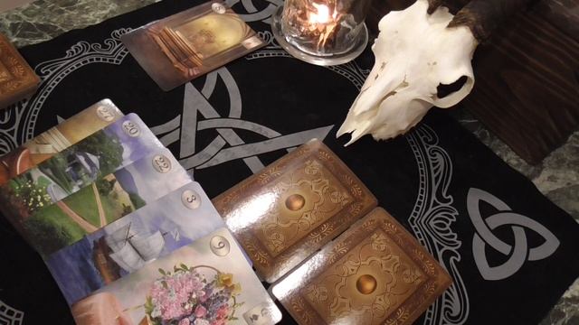 Гадание на Оракуле Ленорман Что он (она) думает о Вас сейчас смотреть онлайн