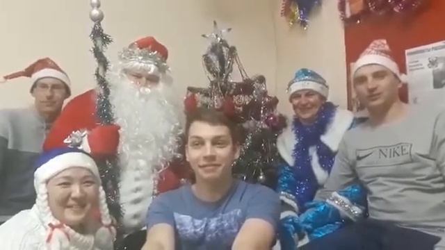 Алтайские Коммунисты России товарища Максима Сурайкина поздравили с Новым годом! смотреть онлайн