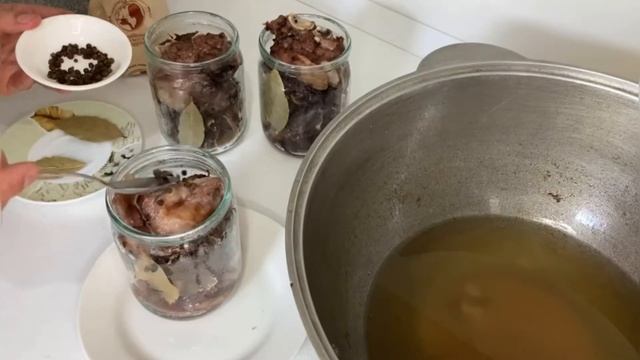 Жареное мясо. Храню мясо без холодильника месяцами. смотреть онлайн