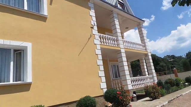 Снять виллу в Массандре, посуточно в Ялте, цены на жилье в Крыму