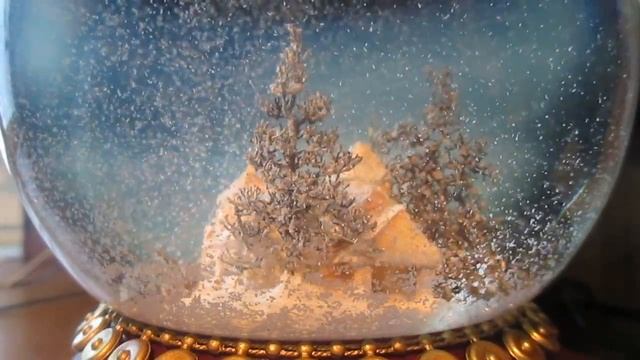 Стеклянный Снежный Шар d - 160 мм. смотреть онлайн