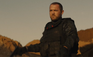 Трейлер шпионской экшн-комедии «Красный 5»